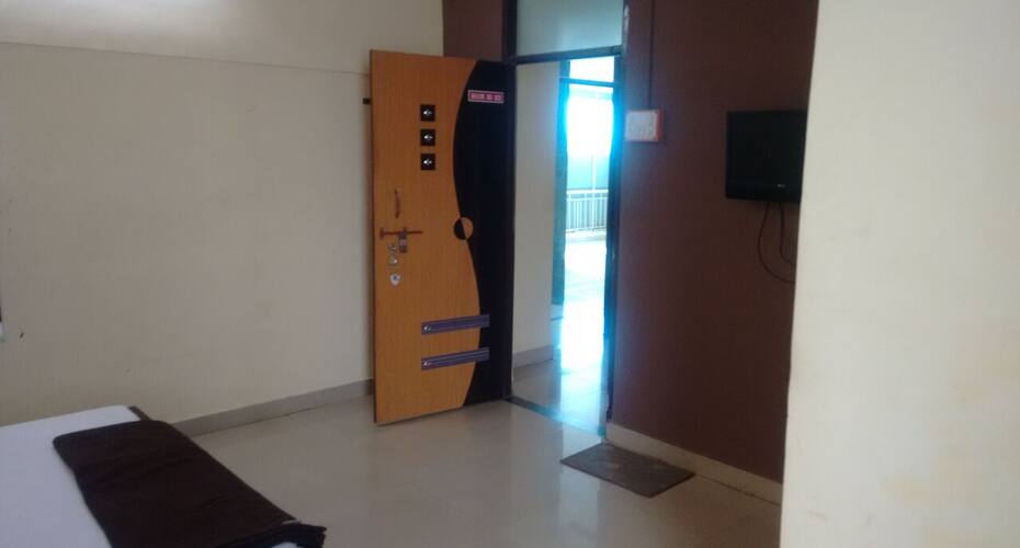 Hotel New Shree Ram, Karad 3